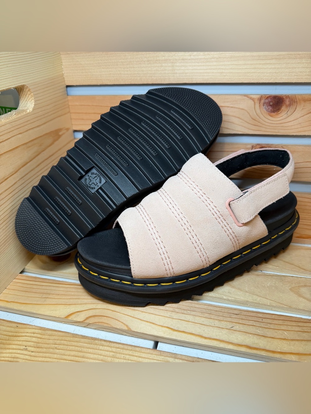 Dr. Martens Kole Suede Sandals Powder Pink  [41663650] Women’s Size 8 NEW